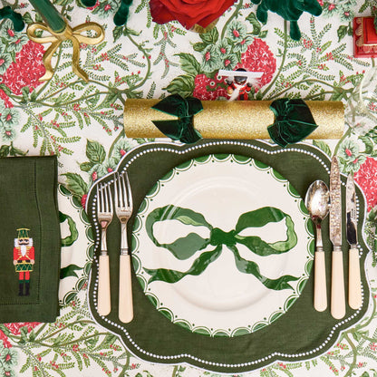 Marilyn Forest Green Bow Starter Plates (Set of 4)