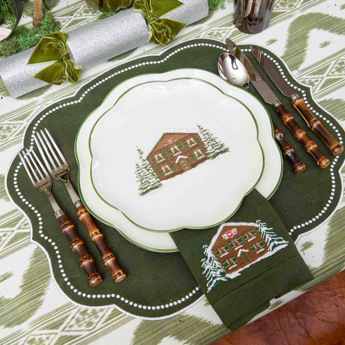 Alpine Chalet Forest Green Linen Napkins (Set of 4)
