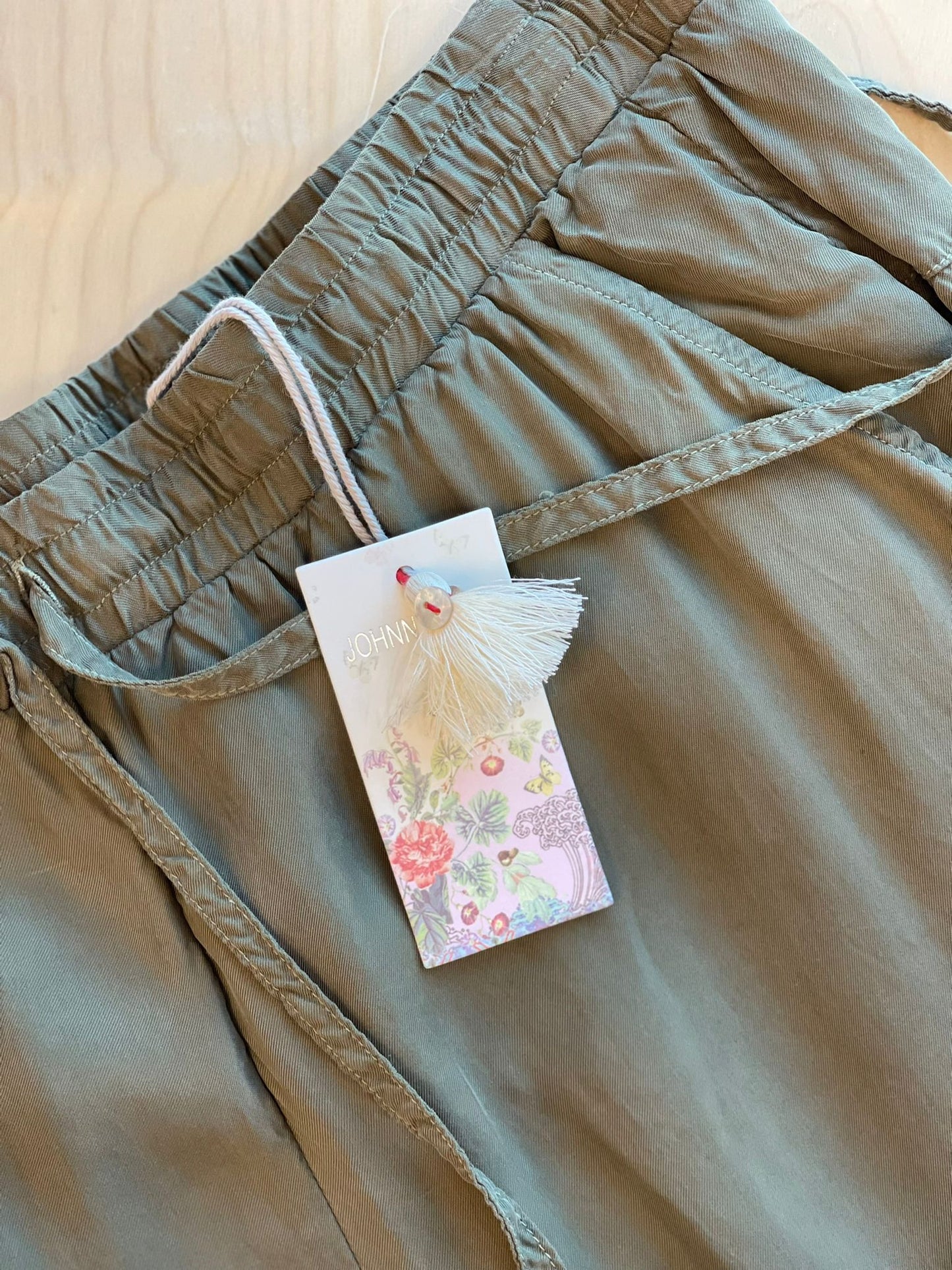 Johnny Was Alice Cropped Jogger Pants R65120-D *