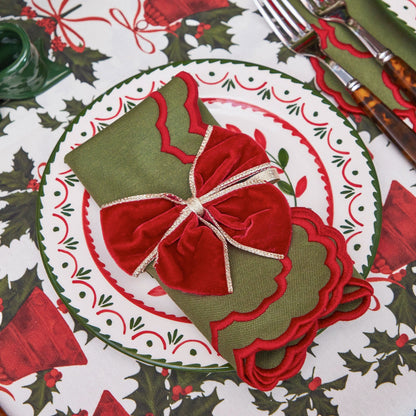 Green & Red Lily Napkins (Set of 4)