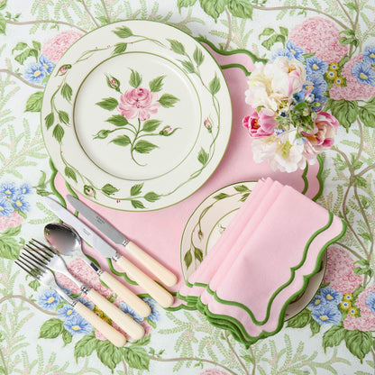 Rose Bud Dinner Plates (Set of 4)