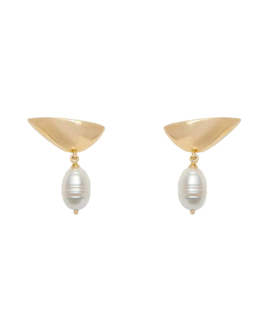 Pearl Lobe Earring in Gold