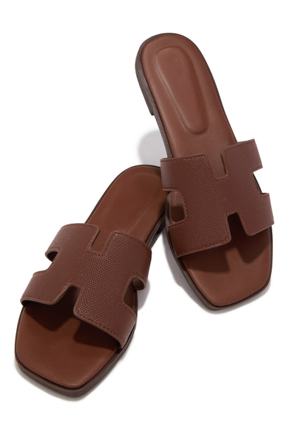 Elara Flat Slip On Sandals - Brown