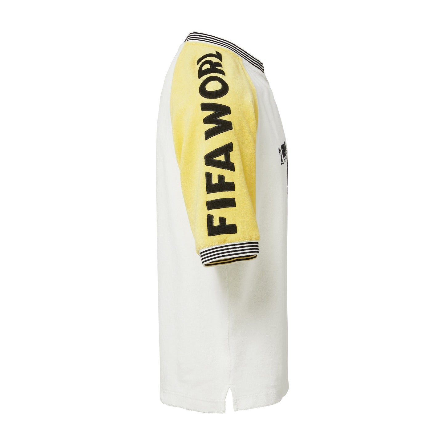 ‘FIFA World Cup 2026™’ On Your Shoulders Cabana