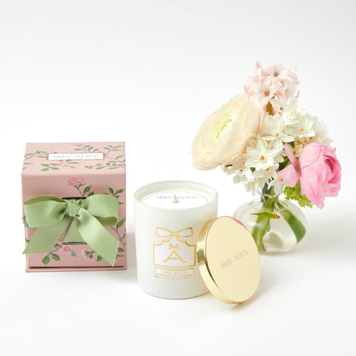 Portrait Of A Garden Scented Candle