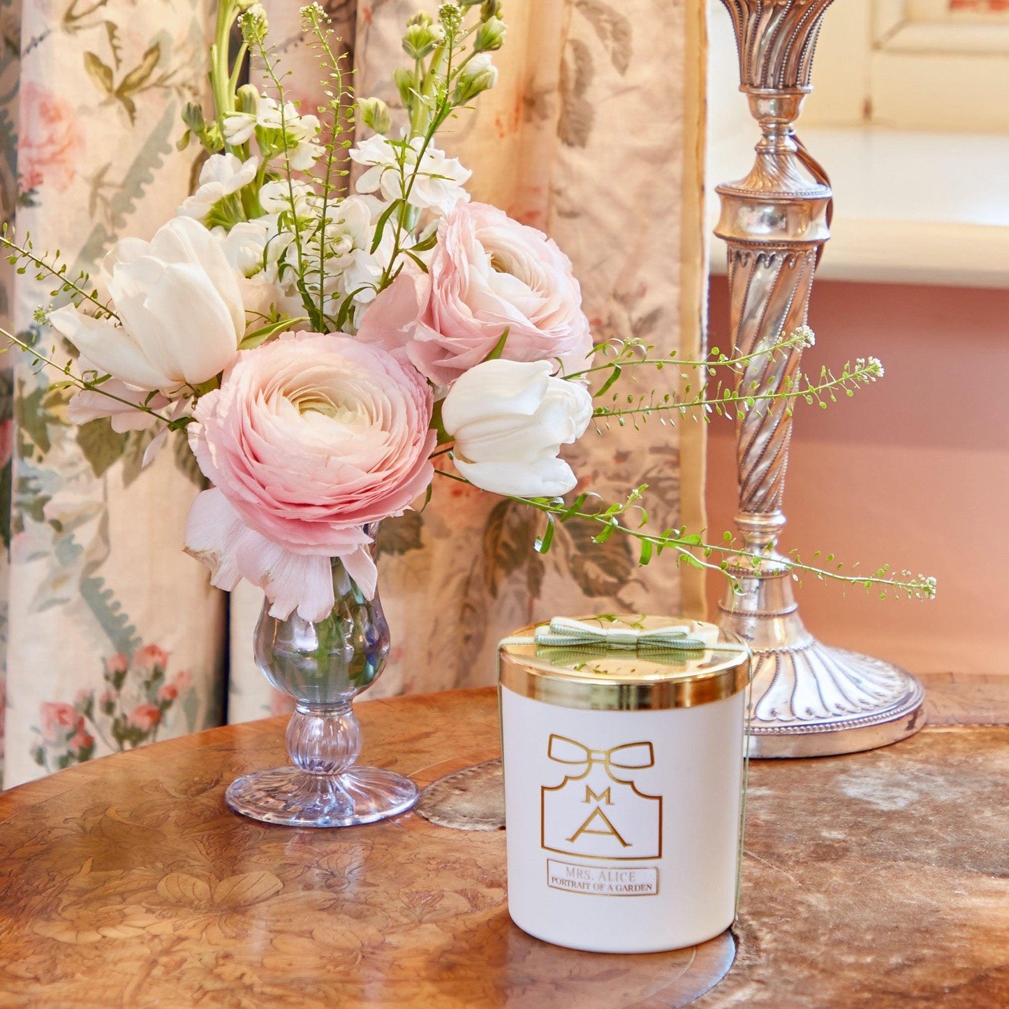 Portrait Of A Garden Scented Candle