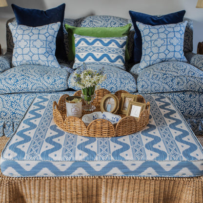 Round Rattan Scalloped Tray