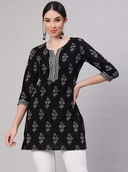 Black Floral Printed Straight Kurtis