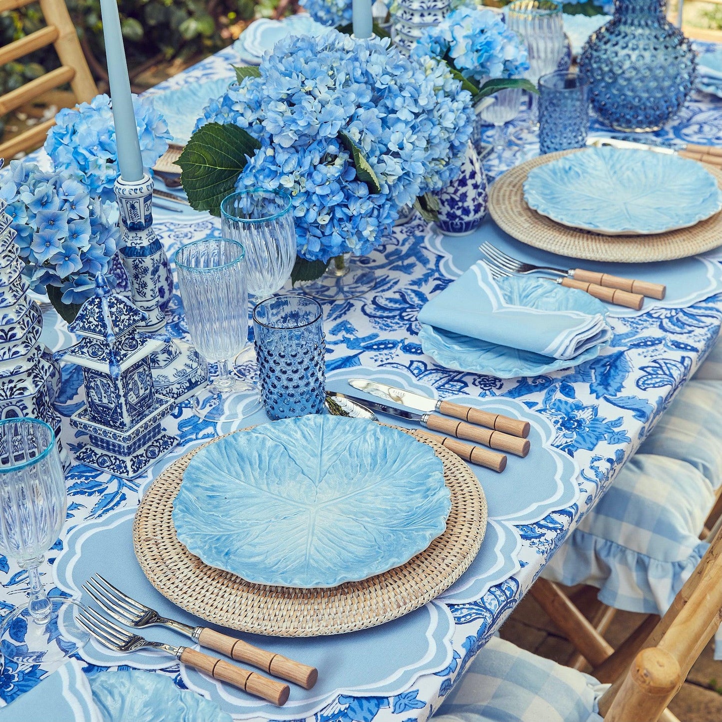 Blue Serena Cabbage Dinner Plate