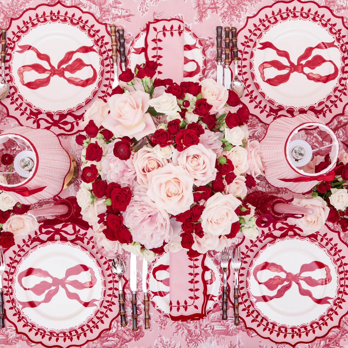 Pink & Red Bow Laurel Placemats & Napkins (Set of 4)