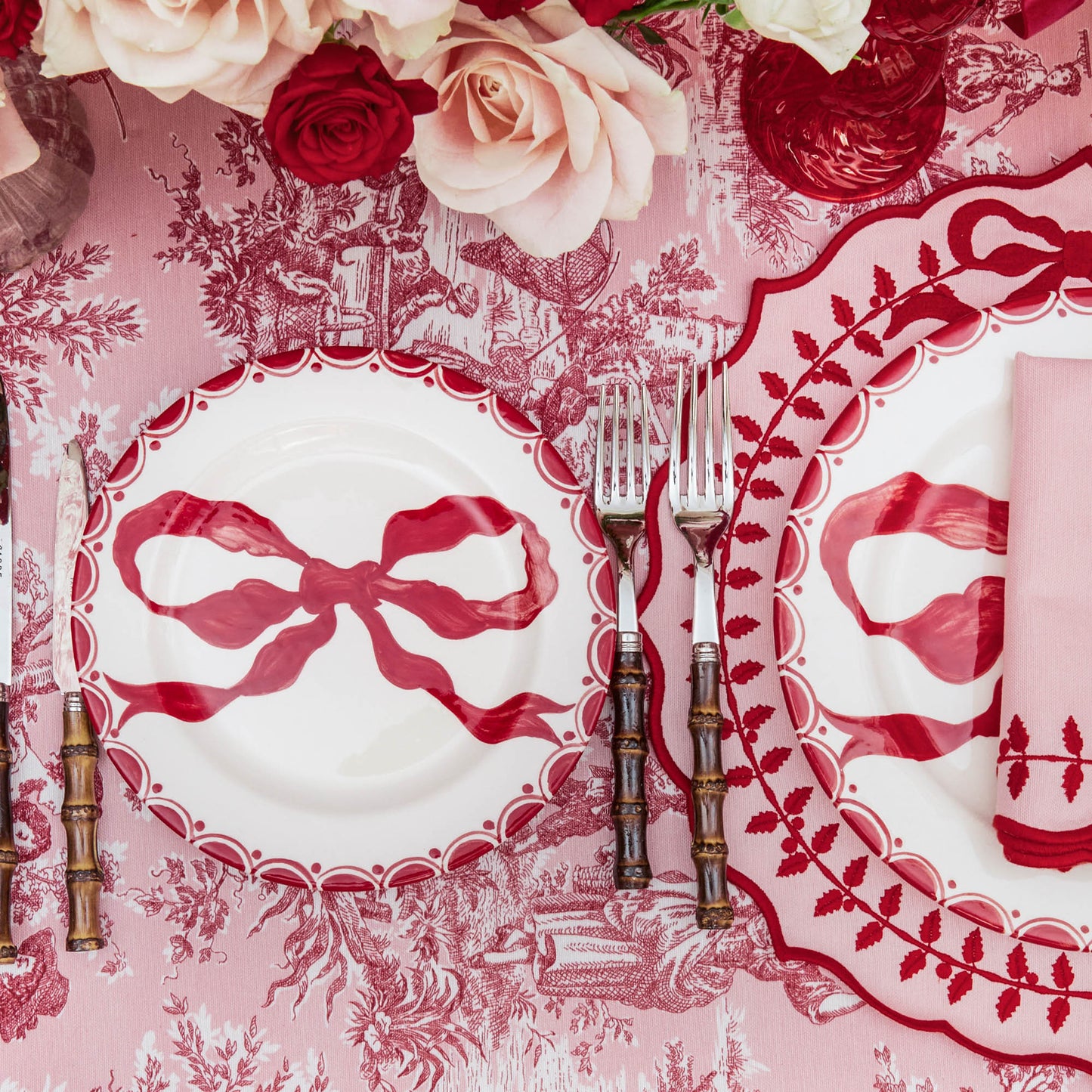 Marilyn Red Bow Starter Plates (Set of 4)
