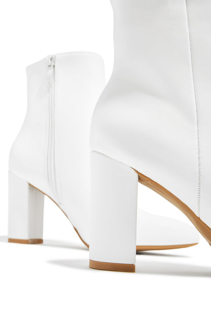 Social Season Block Heel Ankle Boots - White