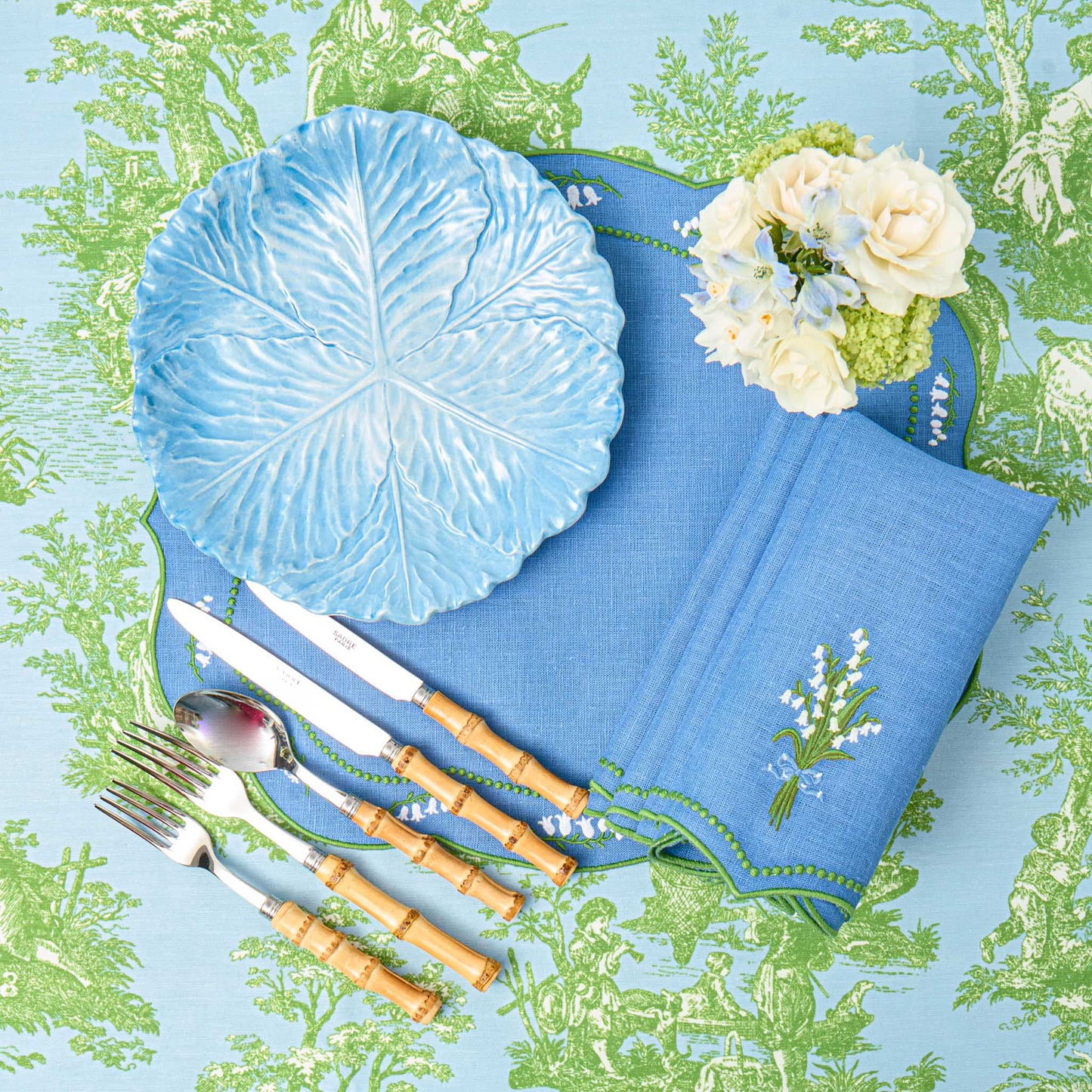 Blue Serena Cabbage Dinner Plate