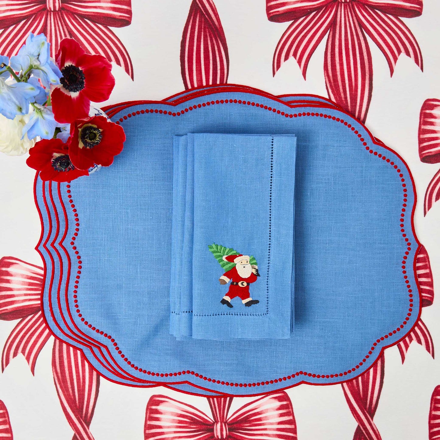 Blue & Red Eloise Placemats & Father Christmas Napkins (Set of 4)
