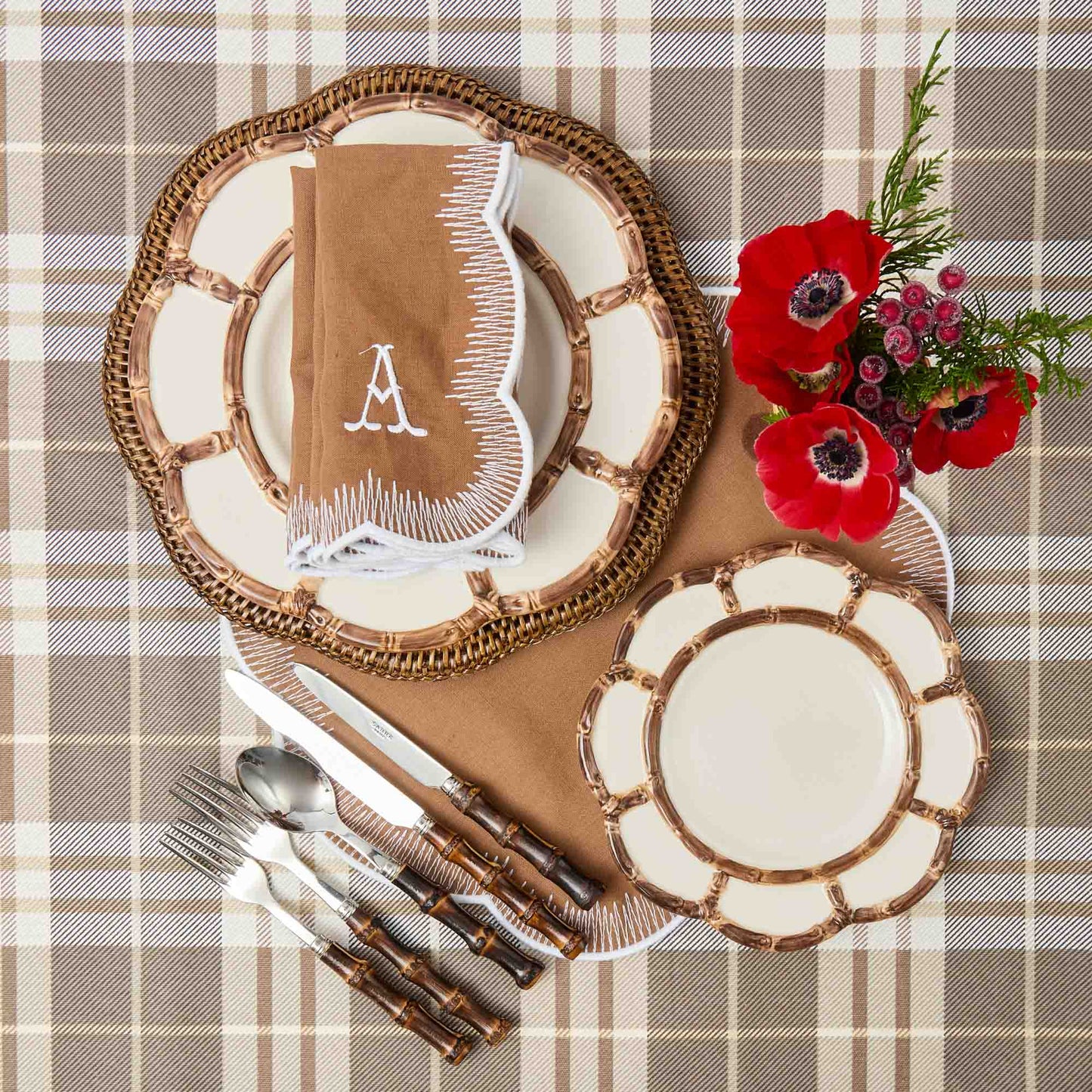Petal Burnt Bamboo Starter Plate (Set of 4)